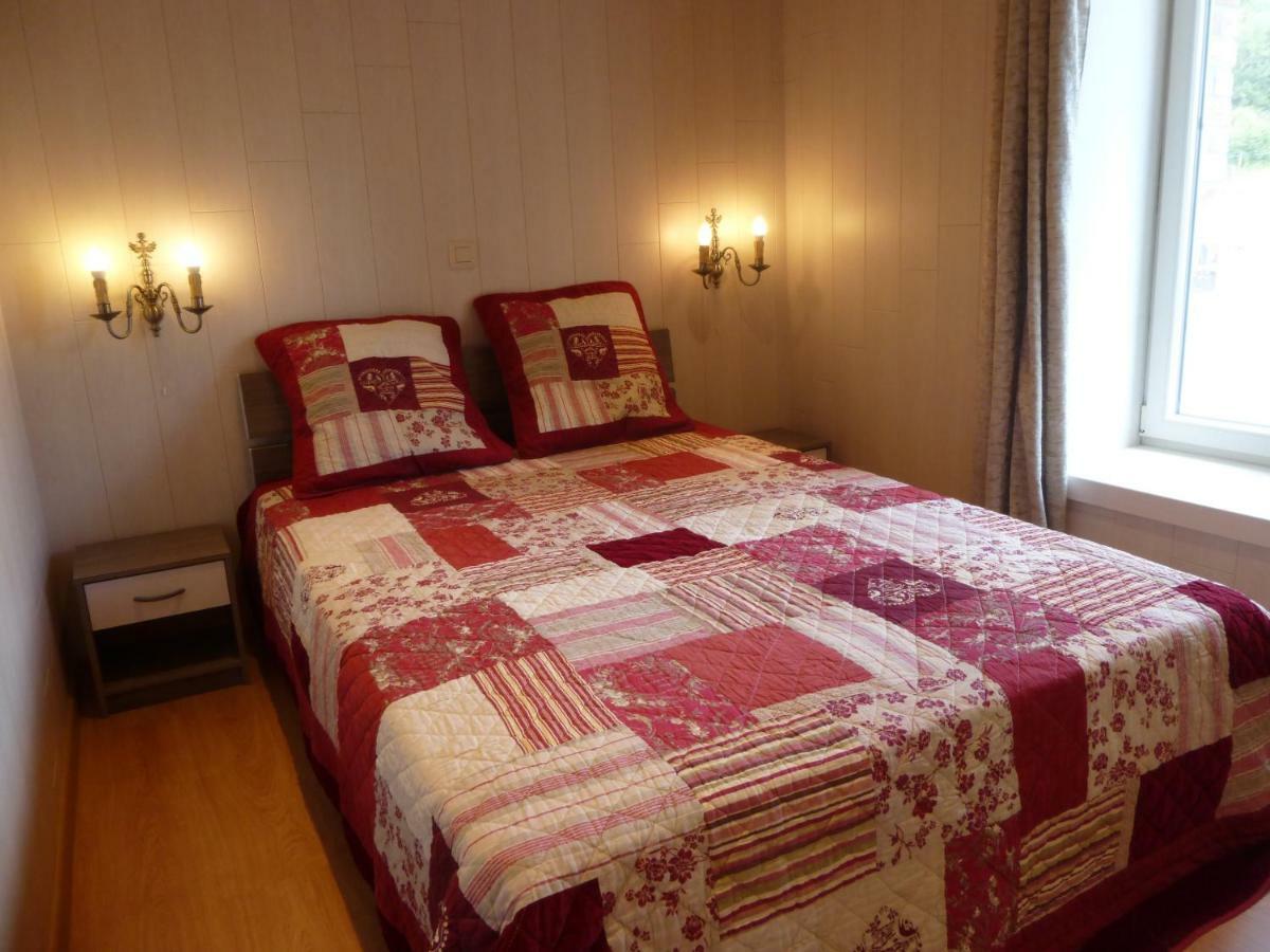Le Relais De La Houille Villa Sart-Custinne Exteriör bild